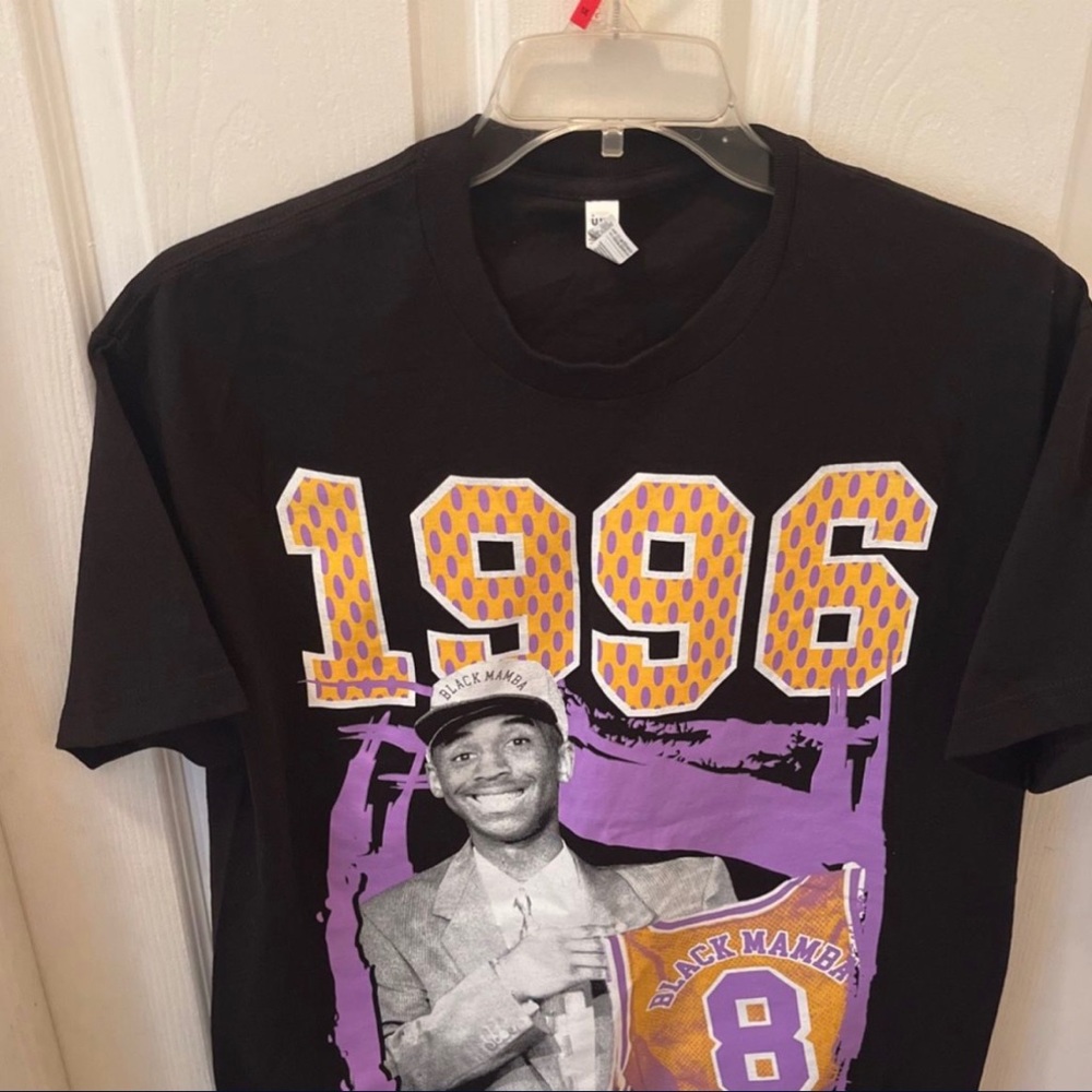 Kobe Bryant graphic tee